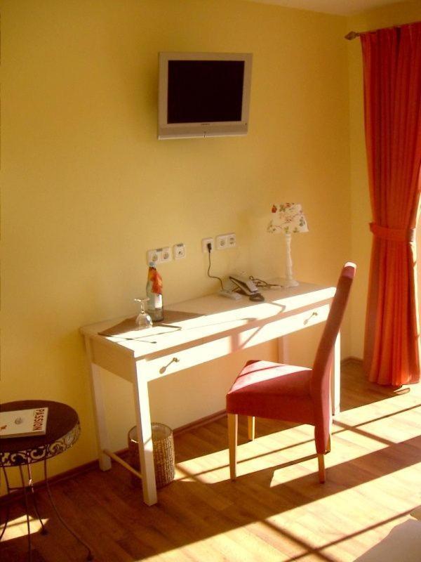 Hotel Landhaus Garni Fockbek Екстериор снимка
